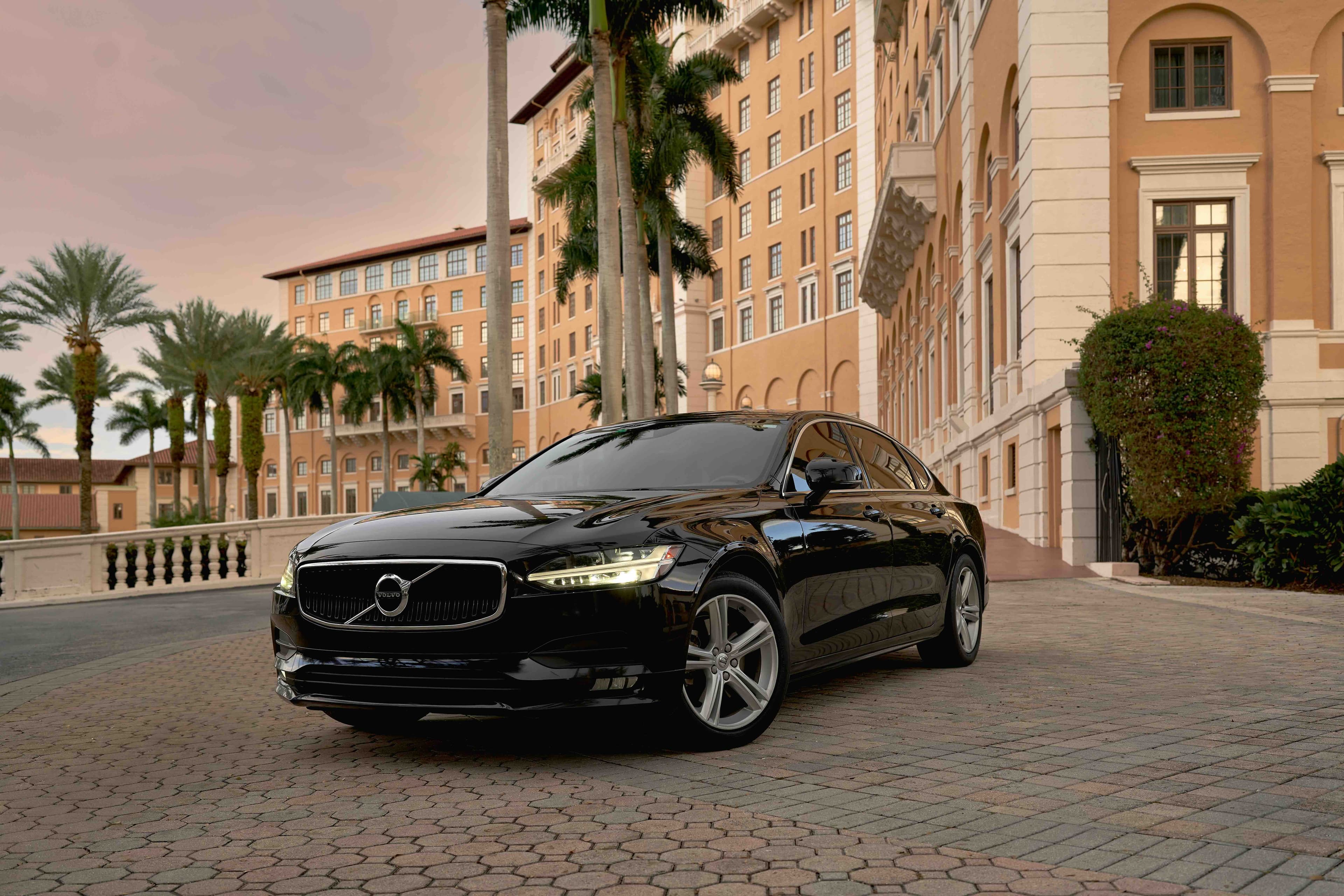 Volvo S90 luxury sedan — exterior